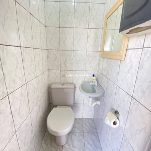 8112e4877bdb37e25676ae07